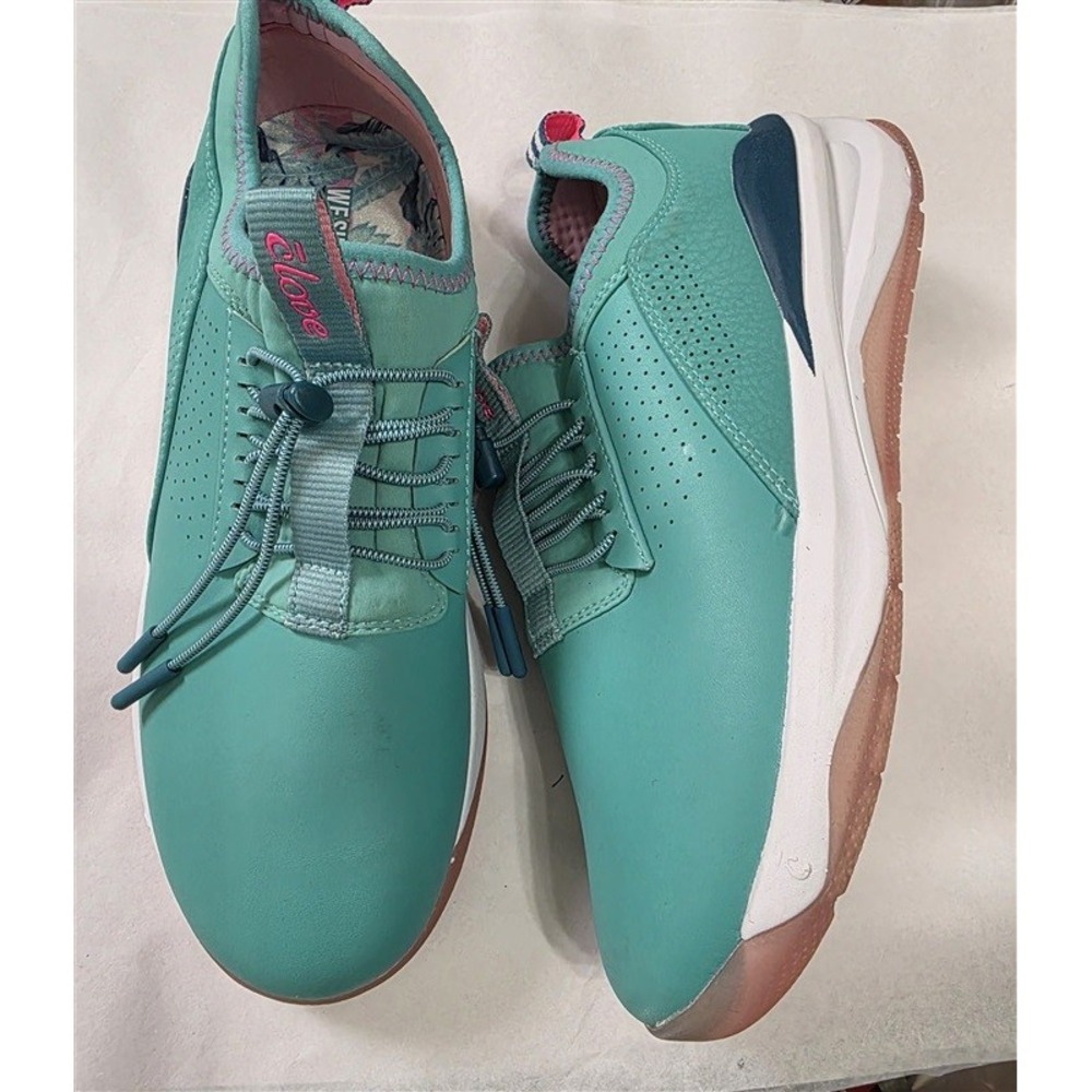 NEW! Clove 8.5 Teal Pink Nursing Healthcare Tennis Slip & Water Resistant Shoes